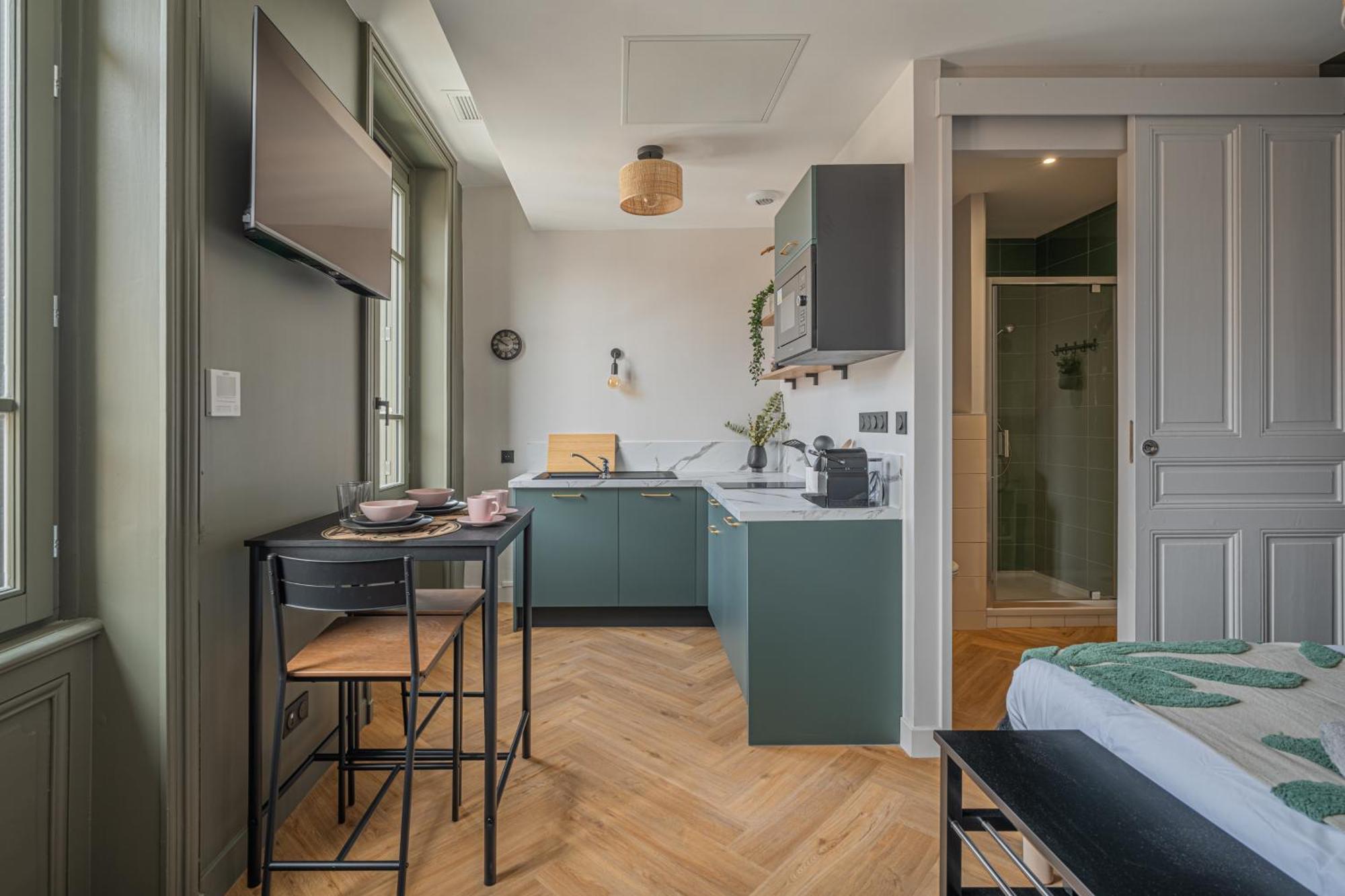 Le Felix Appart'Hotel Romans-sur-Isere Ngoại thất bức ảnh